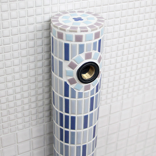 タイル張り水栓柱